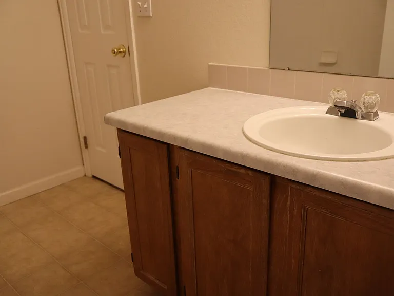 6612 Avondale Rd #3A — Photo 12