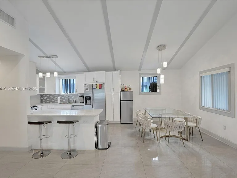 4541 SW 26th Ter — Photo 20