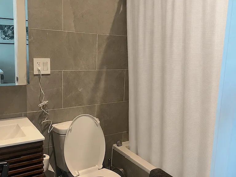 126 Winthrop St #3 — Photo 5