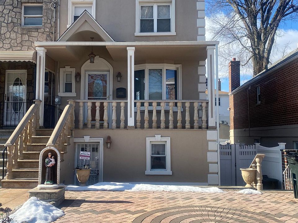 1st image of 1633 Bayview Ave #2