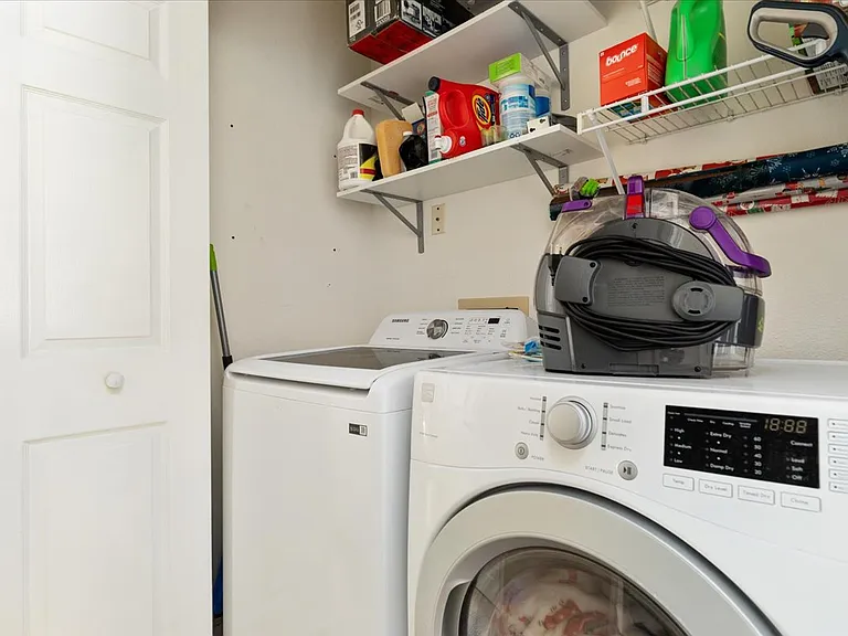 664 Gateway Dr SE #302 — Photo 21