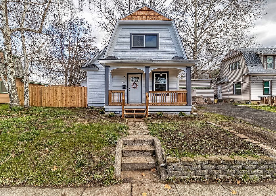 1st image of 307 S Roosevelt St