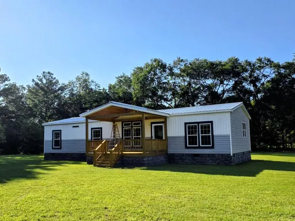 371 Pear St, Pavo, GA 31778