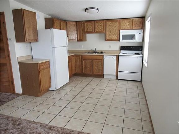 Kitchen updated in 09'