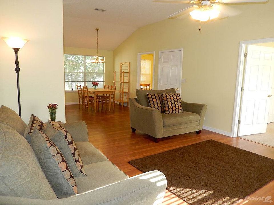 LivingRoom2