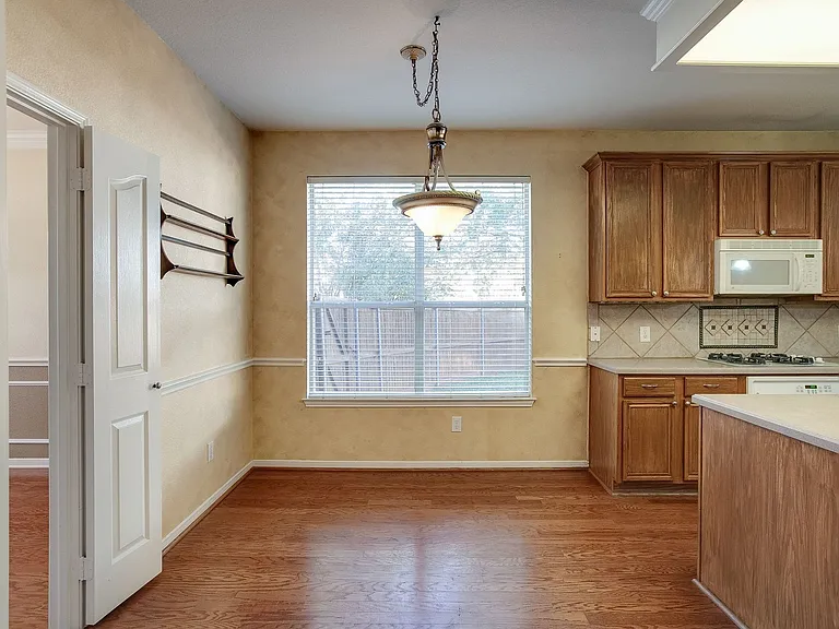 6208 Stewart Blvd — Photo 13