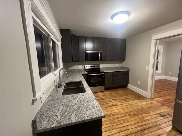 313 Ellicott St, Batavia, NY 14020
