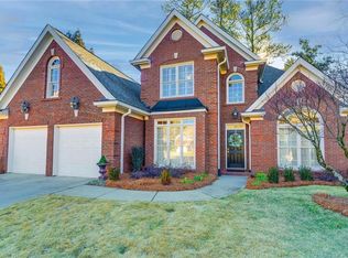 5234 Magnolia Walk Cir, Atlanta, GA 30338