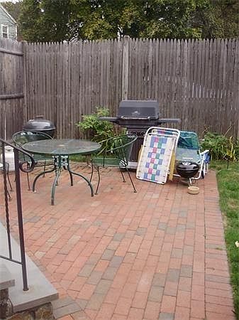 2nd image of 230 Washington St APT F