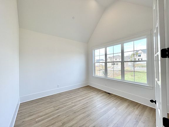 4th image of 148 Watertown Dr Lot 3