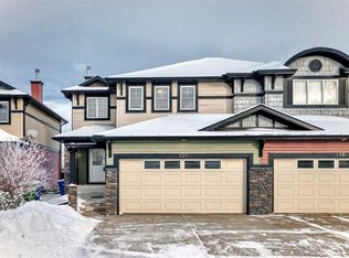120 SW Springmere Grv, Chestermere, AB T1X0B5