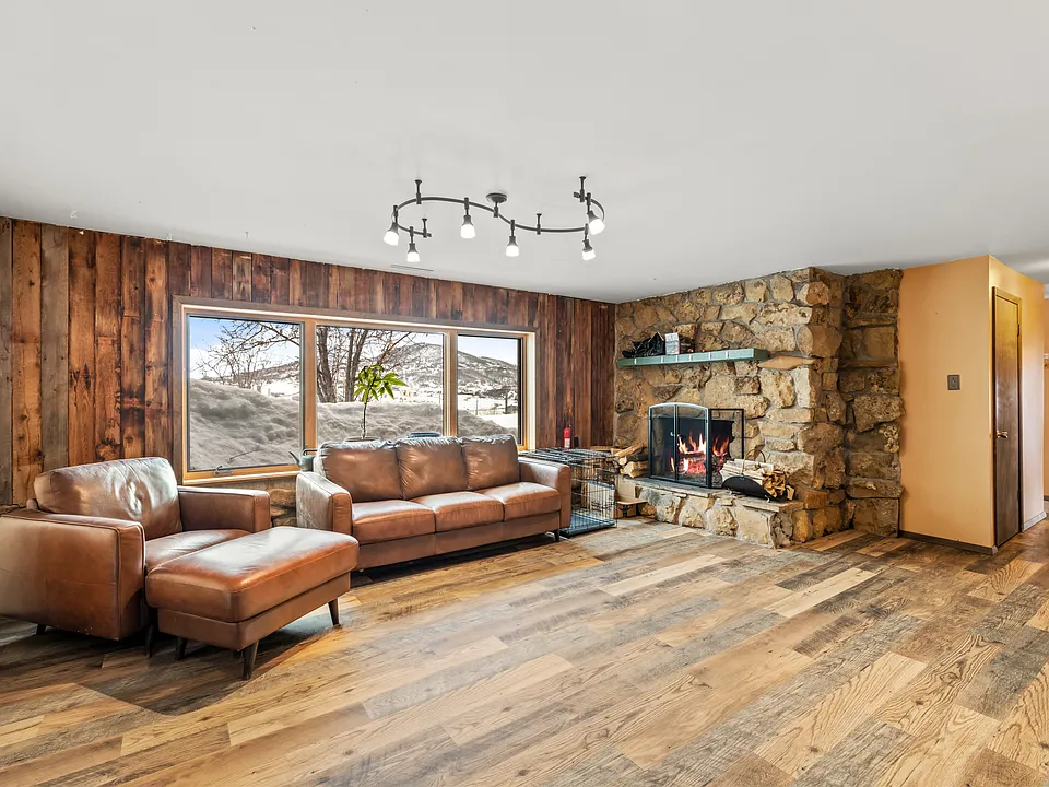 29244 Elk View Dr