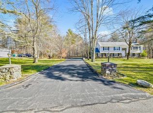24 Lantern Ln, South Easton, MA 02375