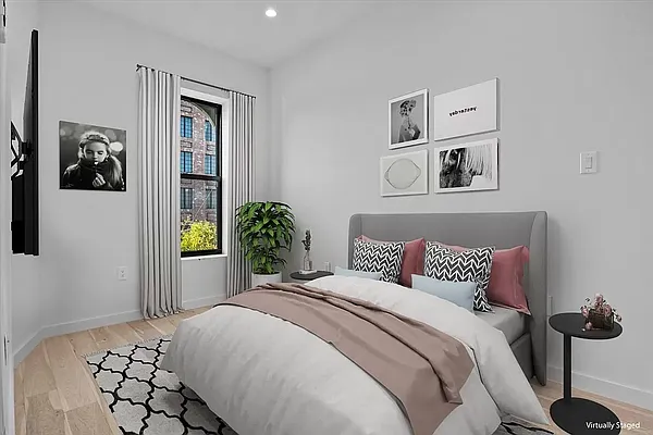 Rented by Compass | media 23