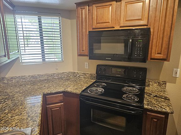 5th image of 835 N Granite Reef Rd #6A