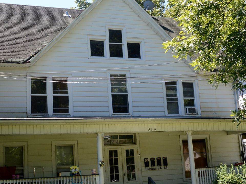 2nd image of 539 E. Main Street #4