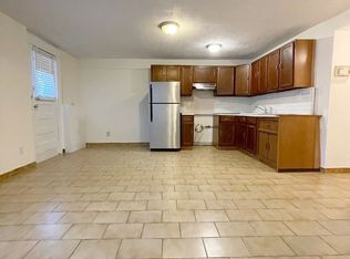 21-38 Steinway St #1R, Astoria, NY 11105