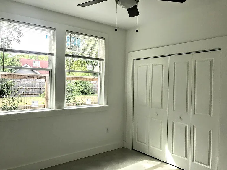 1115 Nolan St #2-2100 — Photo 5