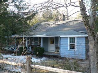 41 Rock Ridge Rd, Southbury, CT 06488