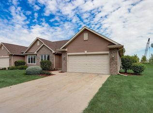 368 N Redding Cir, Belgium, WI