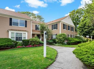 39 Tower Hill Rd APT 5A, Osterville, MA 02655