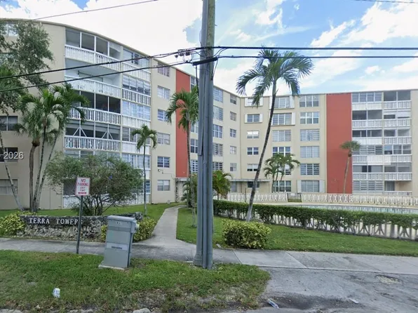 1475 NE 125th Ter APT 604B, North Miami, FL 33161