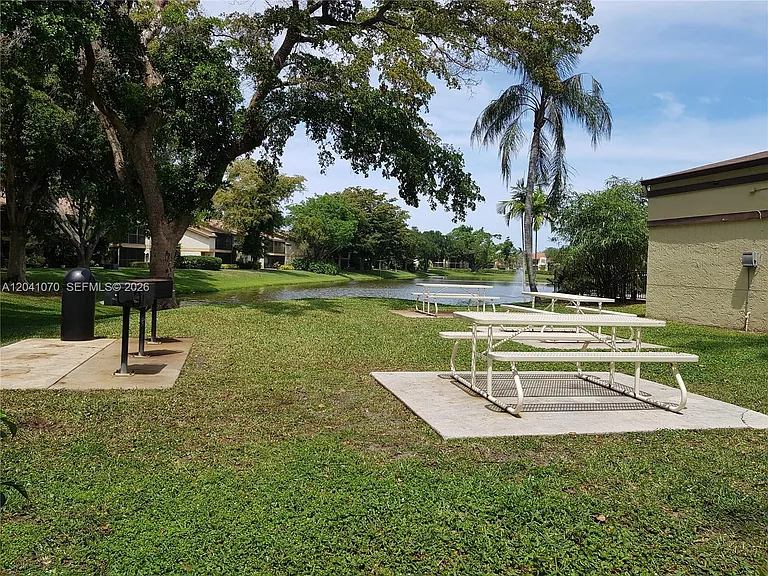 703 Gardens Dr #102 — Photo 18