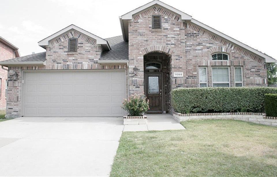1st image of 11068 Larkin Dr