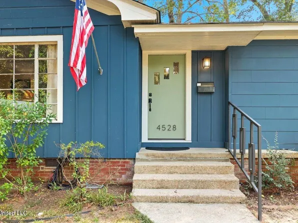 4528 Meadowridge Dr, Jackson, MS 39206