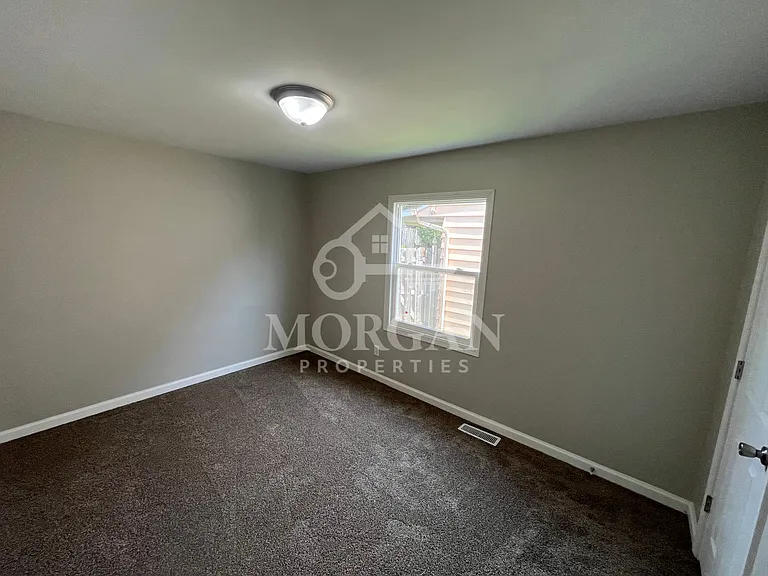 17 N Water St — Photo 7