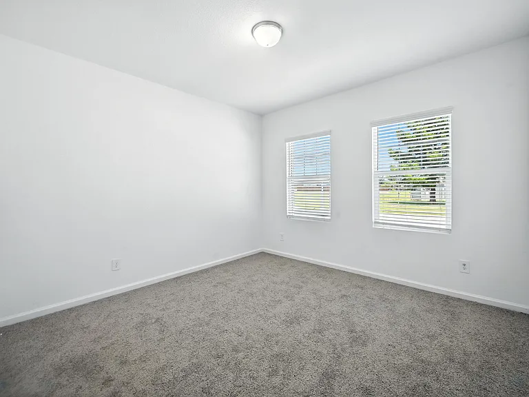 1637 Escondido Dr — Photo 3