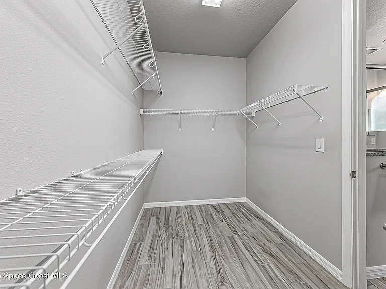 7544 Loren Cove Dr — Photo 22