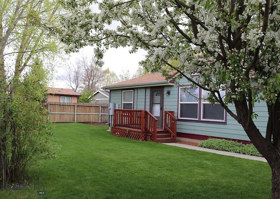 1st image of 806 Golden West Dr