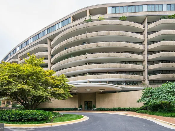 4200 Massachusetts Ave NW APT 813, Washington, DC 20016