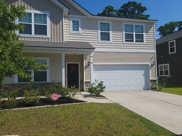 26 Pacolet Ln, Beaufort, SC 29906