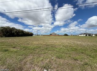 2708 Santa Barbara Blvd N, Cape Coral, FL 33993
