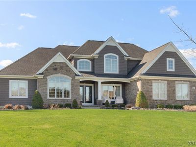 4 Evergreen Trl, Orchard Park, NY, 14127