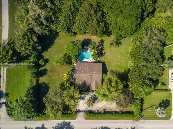 6411 SW 185th Way, Fort Lauderdale, FL 33332