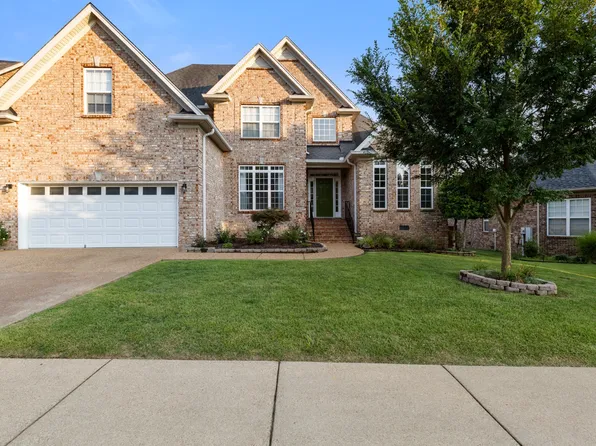 620 Regent Park Dr, Mount Juliet, TN 37122