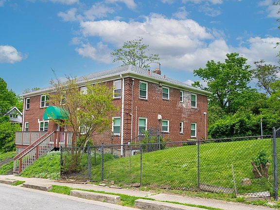 2nd image of 3410 Cleveland Ct