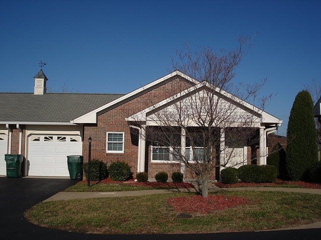 1st image of 2264 Maplebrook Ct