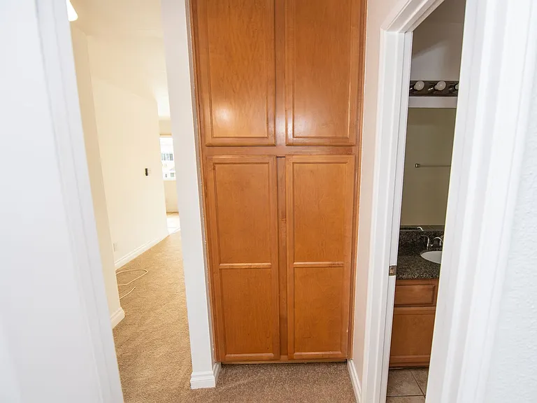 455 Ballantyne St #8 — Photo 9