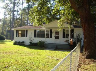 914 E Sycamore Rd, Picayune, MS 39466