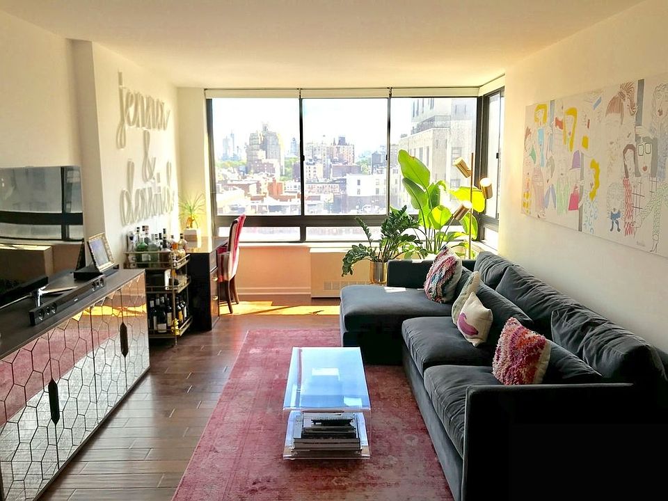 1st image of 225 W 83rd St APT 12B