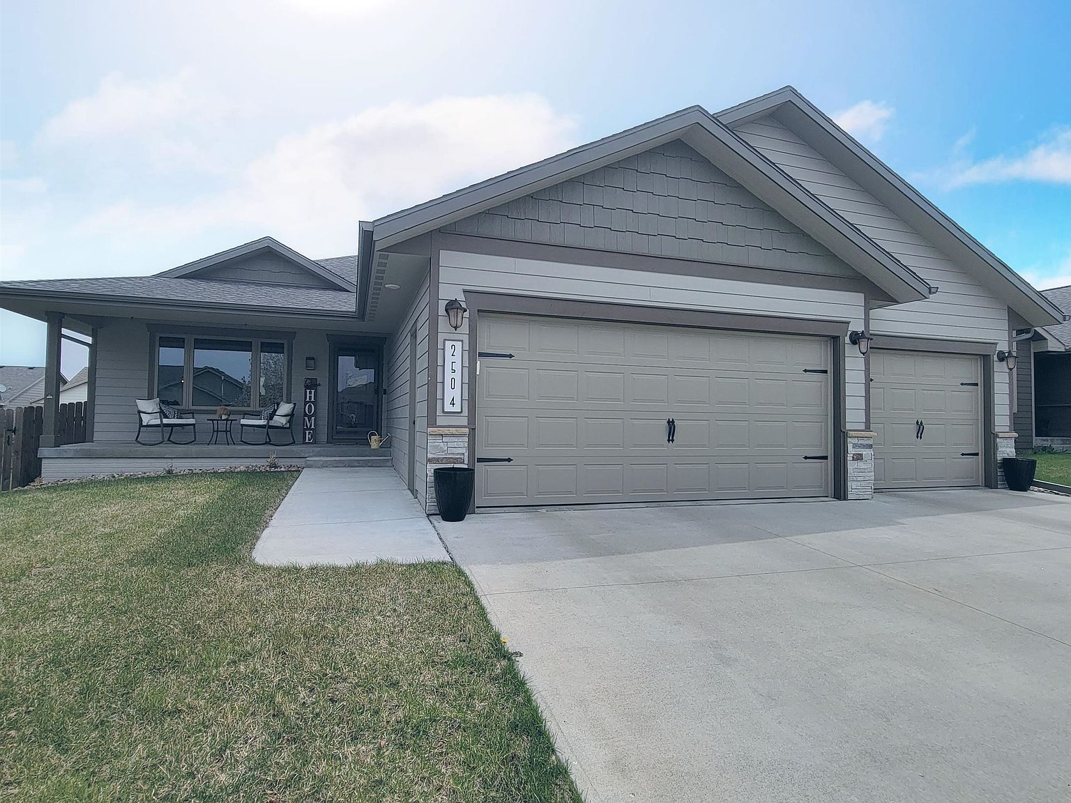 2504 Wynn Way, Yankton, SD 57078 Zillow