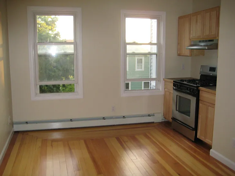 144 Progress St #2 — Photo 5
