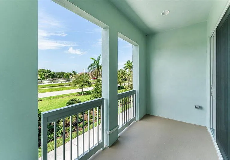 12546 Gross Pointe Dr — Photo 22