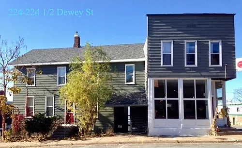 224 1/2 N Dewey St Photo 1