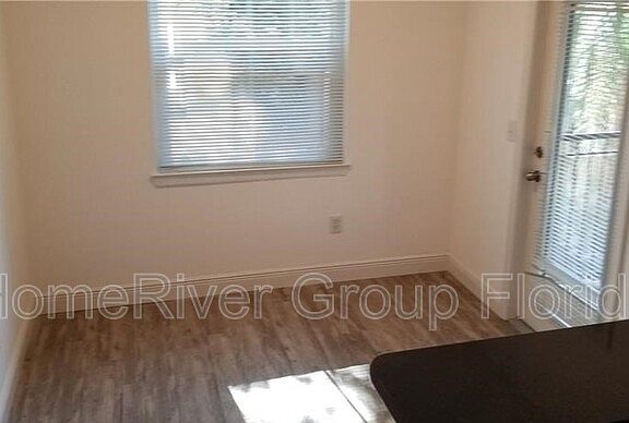5th image of 1810 E Palm Ave APT 1213