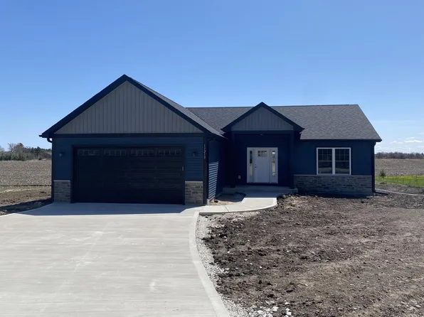 11213 Kraut ROAD, Franksville, WI 53126
